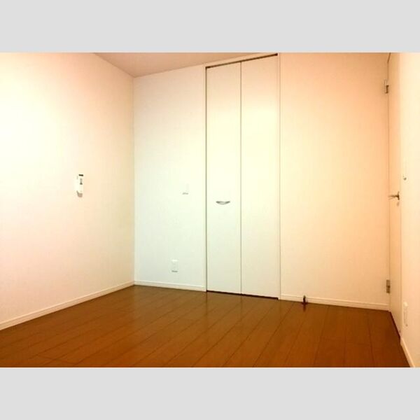 その他 (洋室)