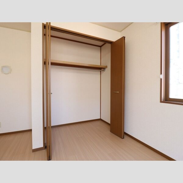 収納 (クローゼット)