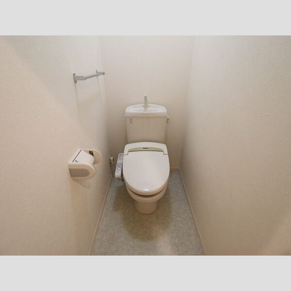 トイレ (温水洗浄暖房便座)
