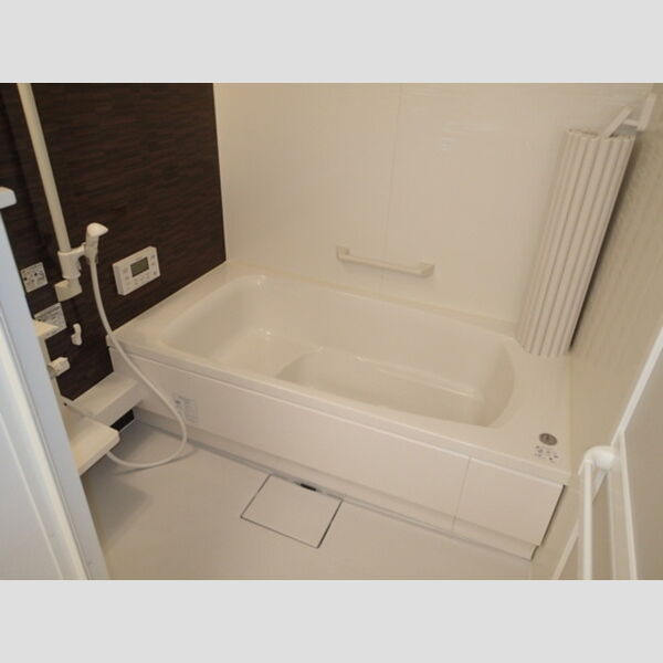 バス (ユニットバス)