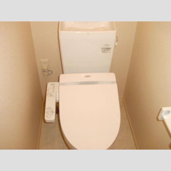 トイレ (温水洗浄暖房便座)