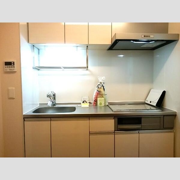 キッチン (システムキッチン)