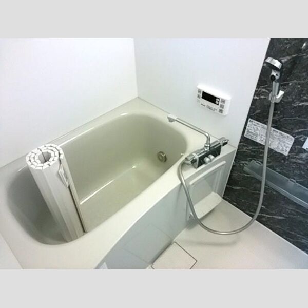 バス (ユニットバス)