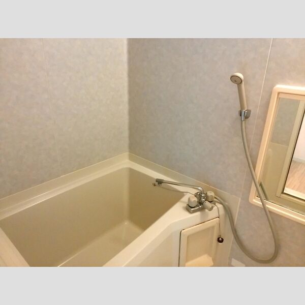 バス (ユニットバス)