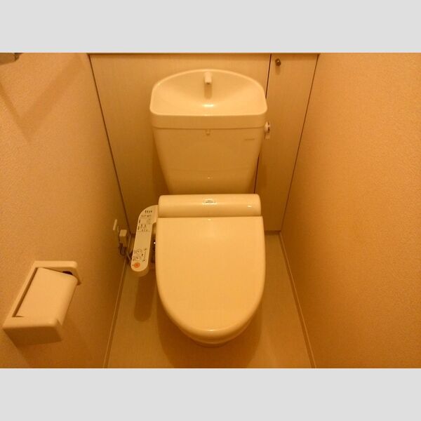 トイレ (温水洗浄暖房便座)