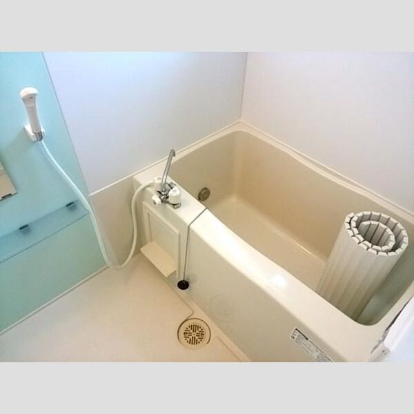 バス (ユニットバス)