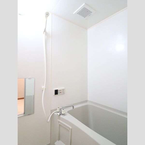 バス (ユニットバス)