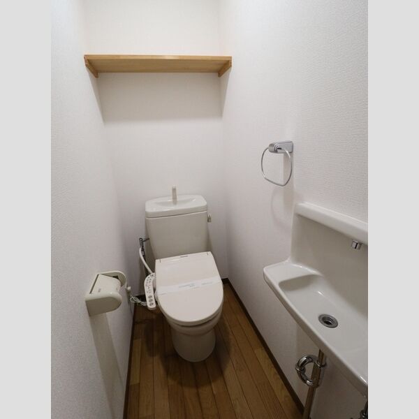 トイレ (温水洗浄暖房便座)