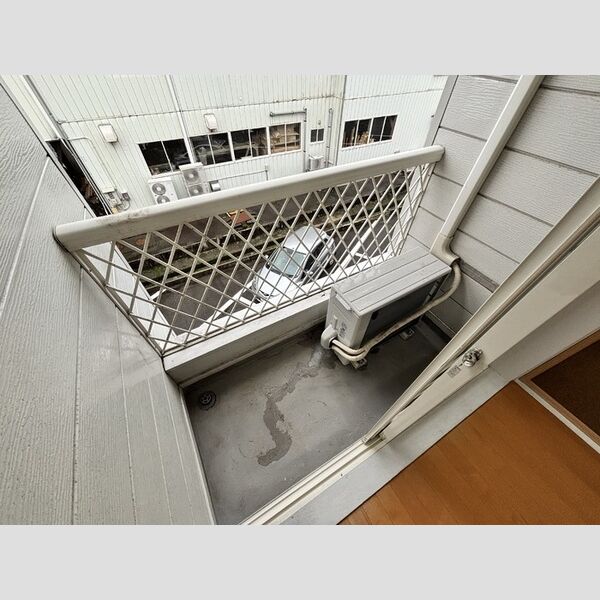 バルコニー・ベランダ (バルコニー)