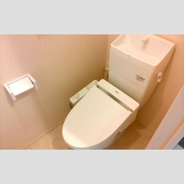 トイレ (温水洗浄暖房便座)