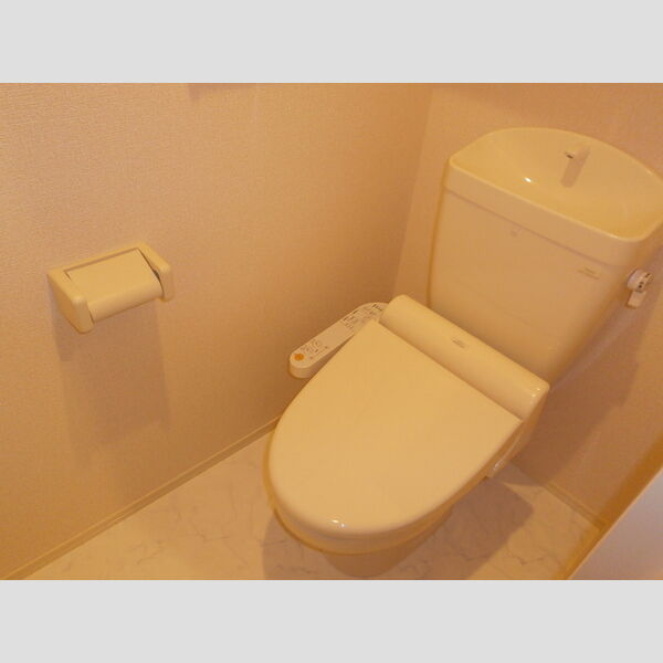 トイレ (温水洗浄暖房便座)