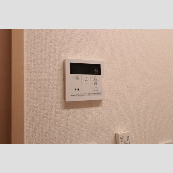 その他 (給湯器パネル)