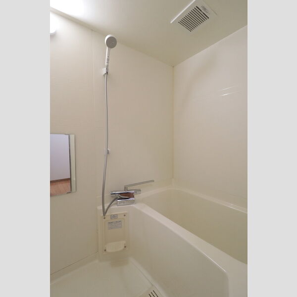 バス (ユニットバス)