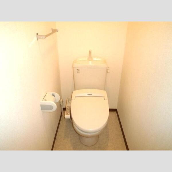 トイレ (温水洗浄暖房便座)