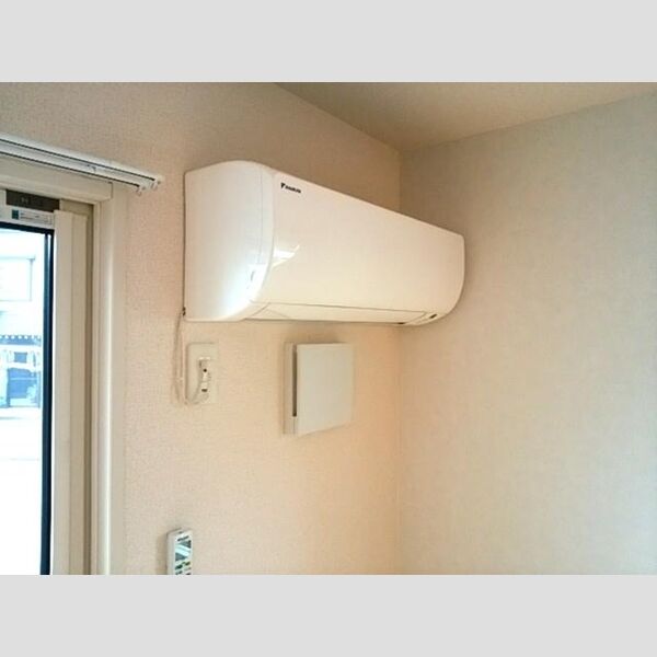 その他設備 (エアコン)