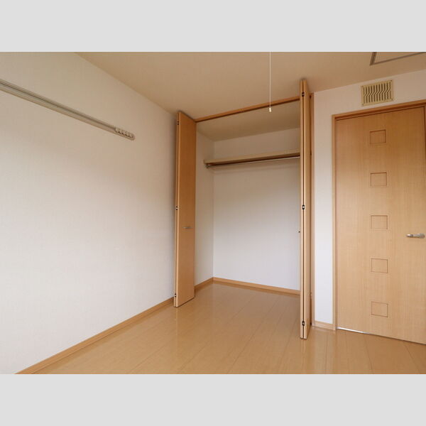 収納 (クローゼット)