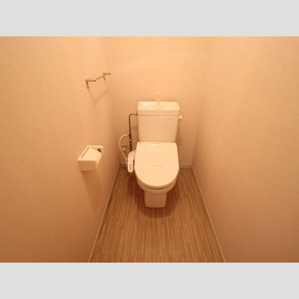 トイレ (温水洗浄暖房便座)