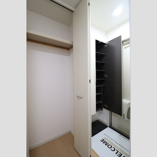 玄関 (シューズボックス(トールタイプ)・物入)