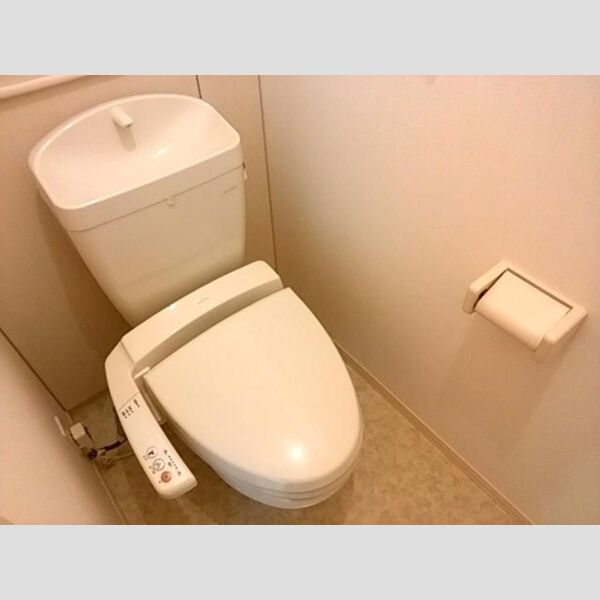 トイレ (温水洗浄暖房便座)