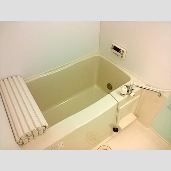 バス (ユニットバス)