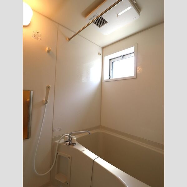 バス (ユニットバス)