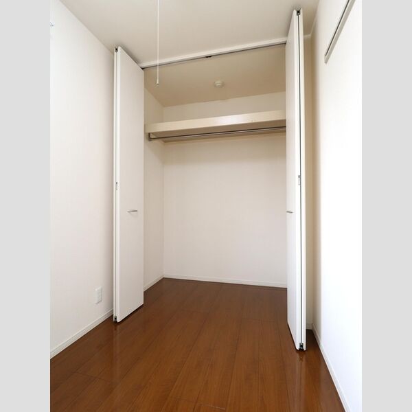 収納 (クローゼット)