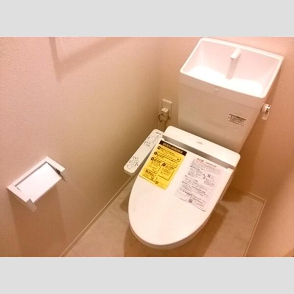 トイレ (温水洗浄暖房便座)