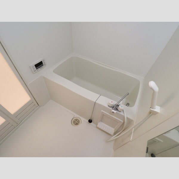 バス (ユニットバス)