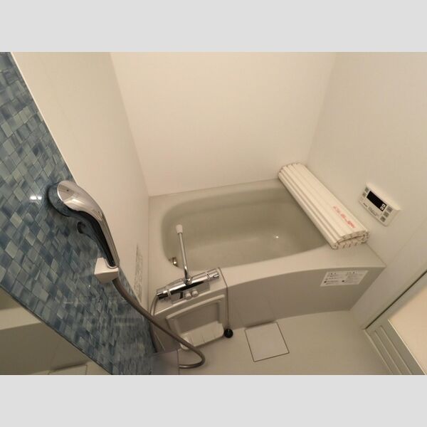 バス (ユニットバス)