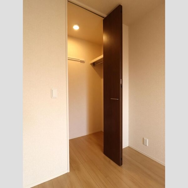 収納 (クローゼット)