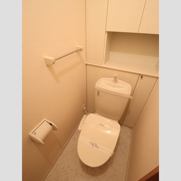 トイレ (温水洗浄暖房便座)