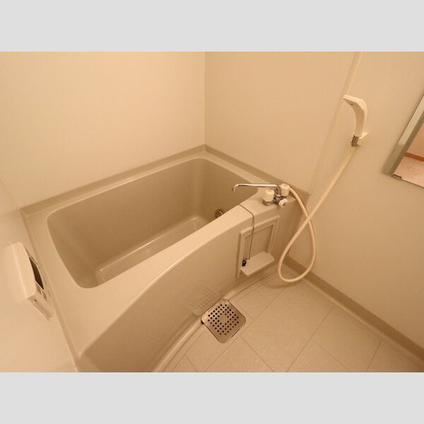 バス (ユニットバス)