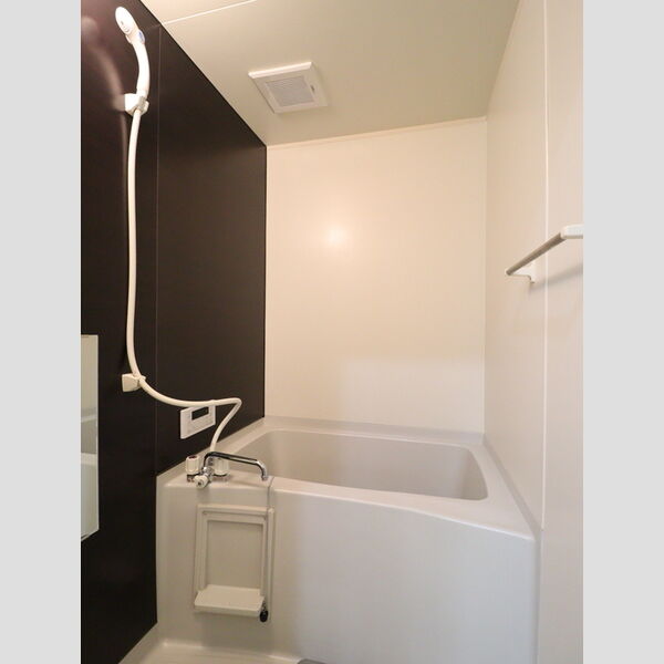 バス (ユニットバス)