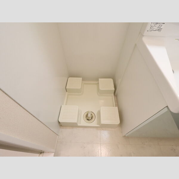 その他 (室内洗濯機置場)