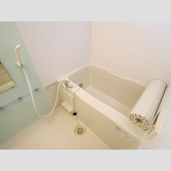 バス (ユニットバス)