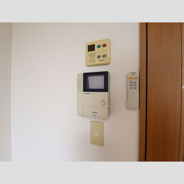 その他設備 (モニタ付インターホン)