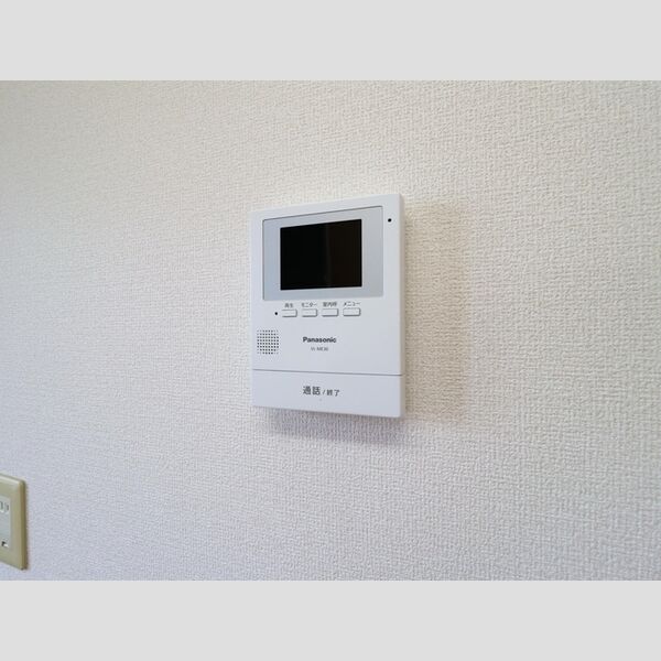 その他設備 (TV付インターフォン)