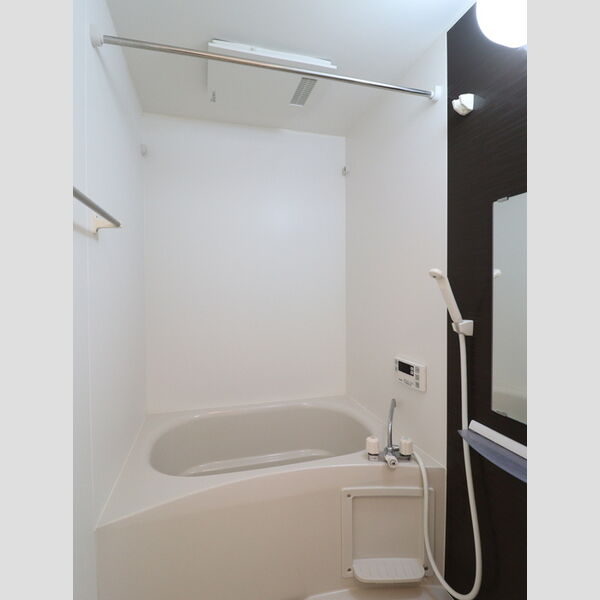 バス (ユニットバス)