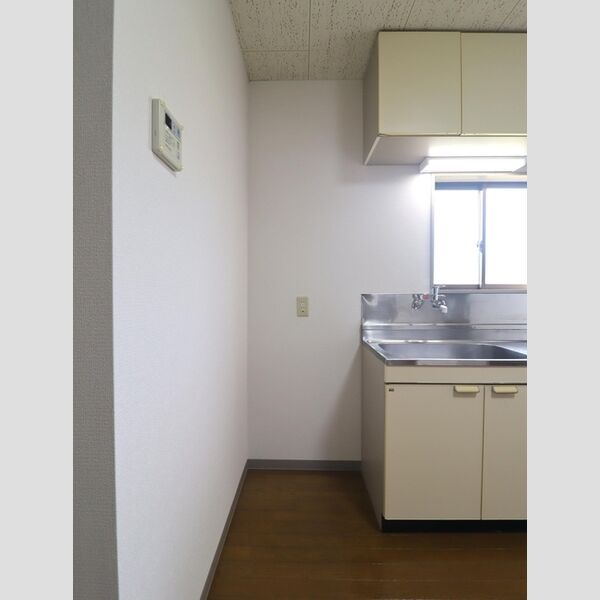 その他 (冷蔵庫置場)