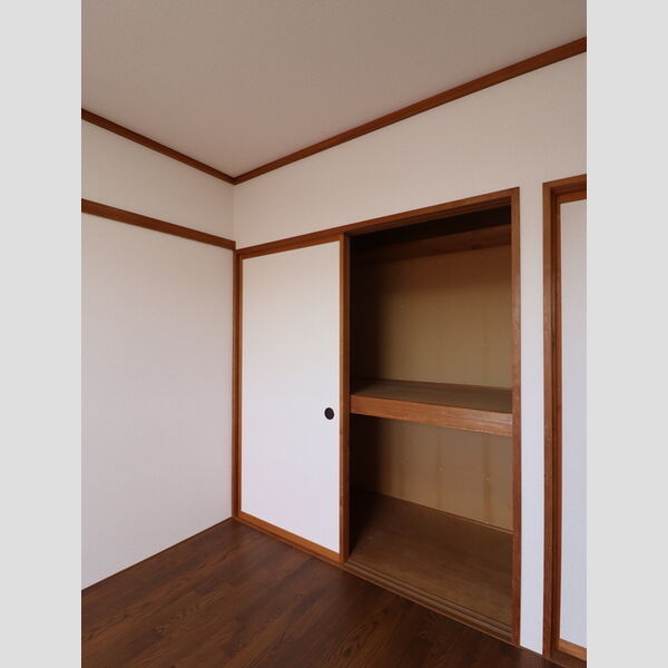 収納 (物入)