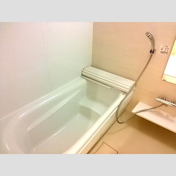 バス (ユニットバス)