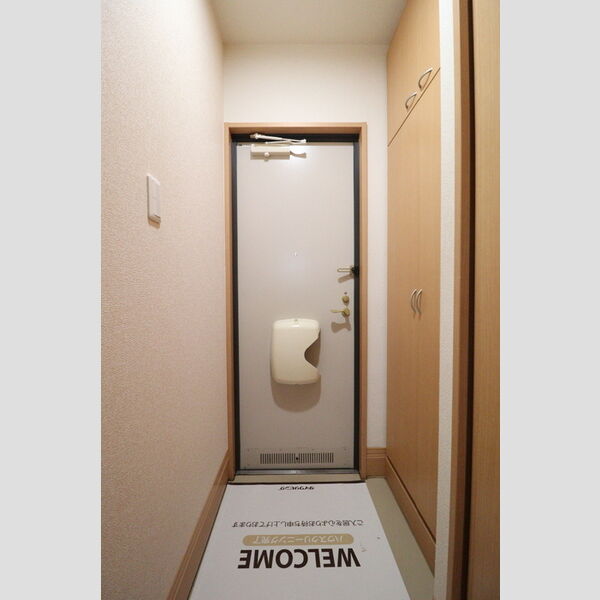 玄関 (玄関)