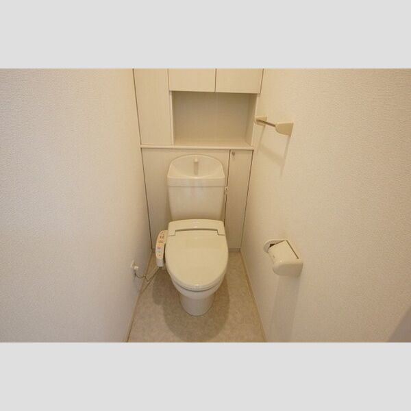 トイレ (温水洗浄暖房便座)