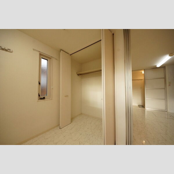 収納 (クローゼット)