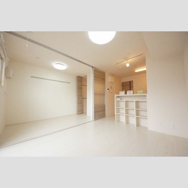 居室・リビング (リビング)