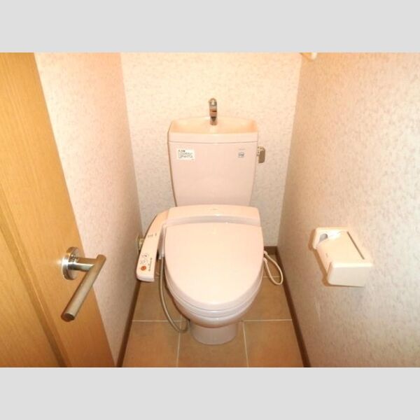 トイレ (温水洗浄暖房便座)