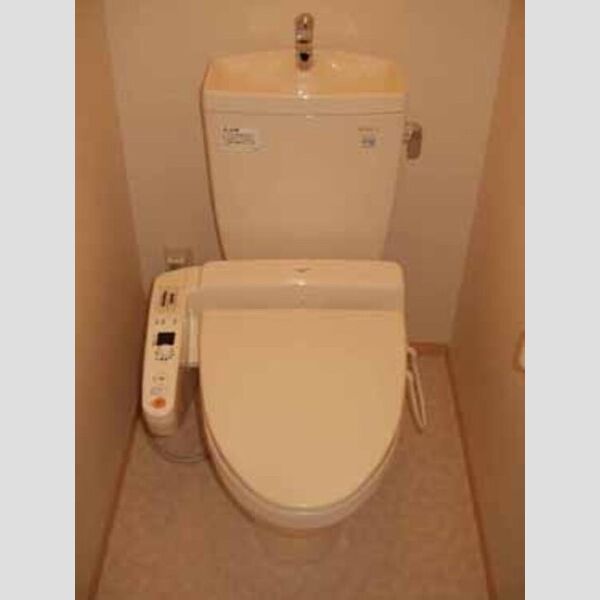 トイレ (温水洗浄暖房便座)