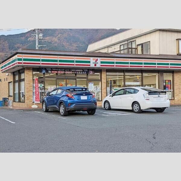 現地周辺 (セブンイレブン　千曲上山田店)