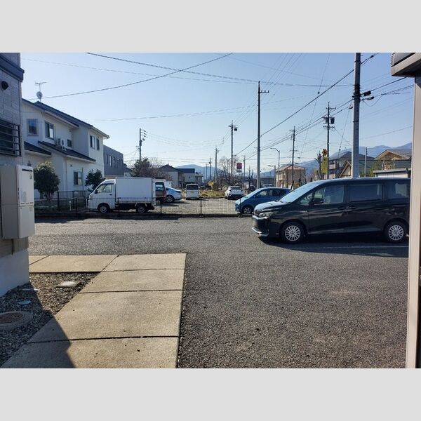 駐車場 (駐車場)