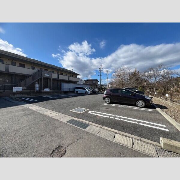 駐車場 (駐車場)